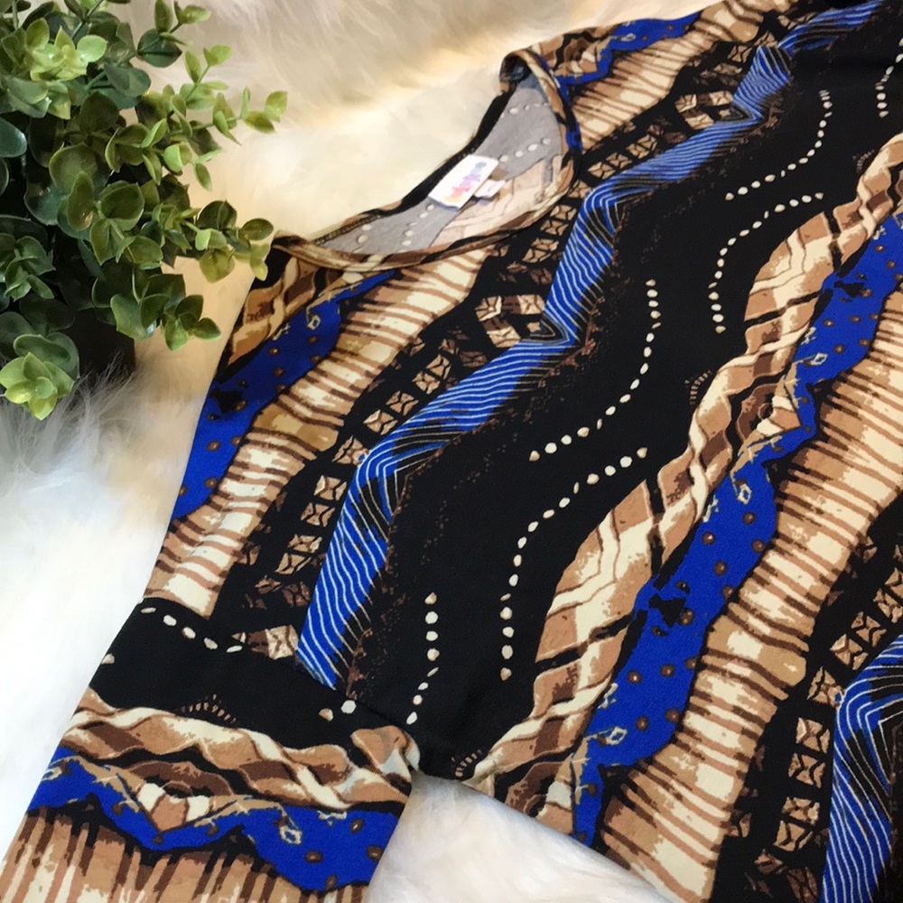 LuLaRoe 🦄 Irma Tunic Top